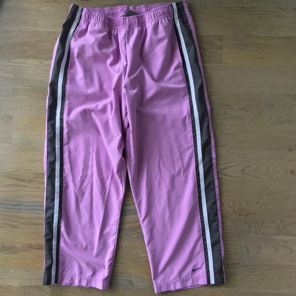 Nike Ladies Capri Pants